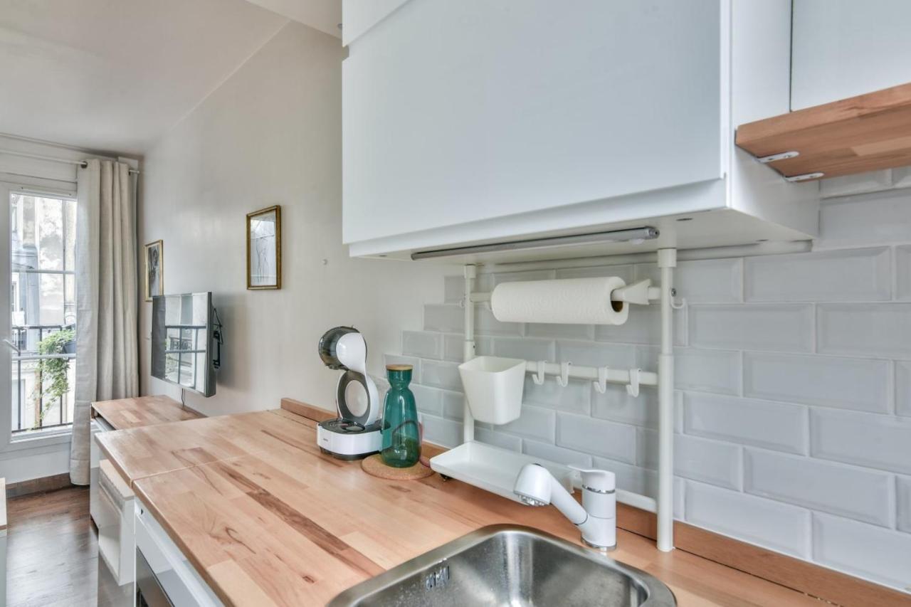 Comfortable In A Very Good Location Parijs